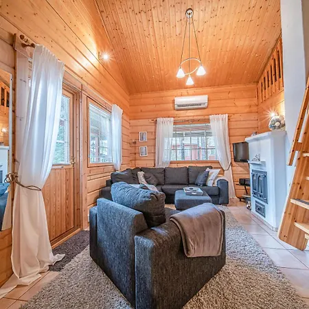 Levillas Kaetkaenlenkki 6a Levi