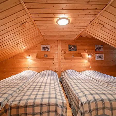 Levillas Kaetkaenlenkki 6a * Levi