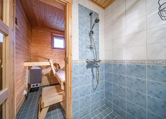 Levillas Kaetkaenlenkki 6a 펜션 레비